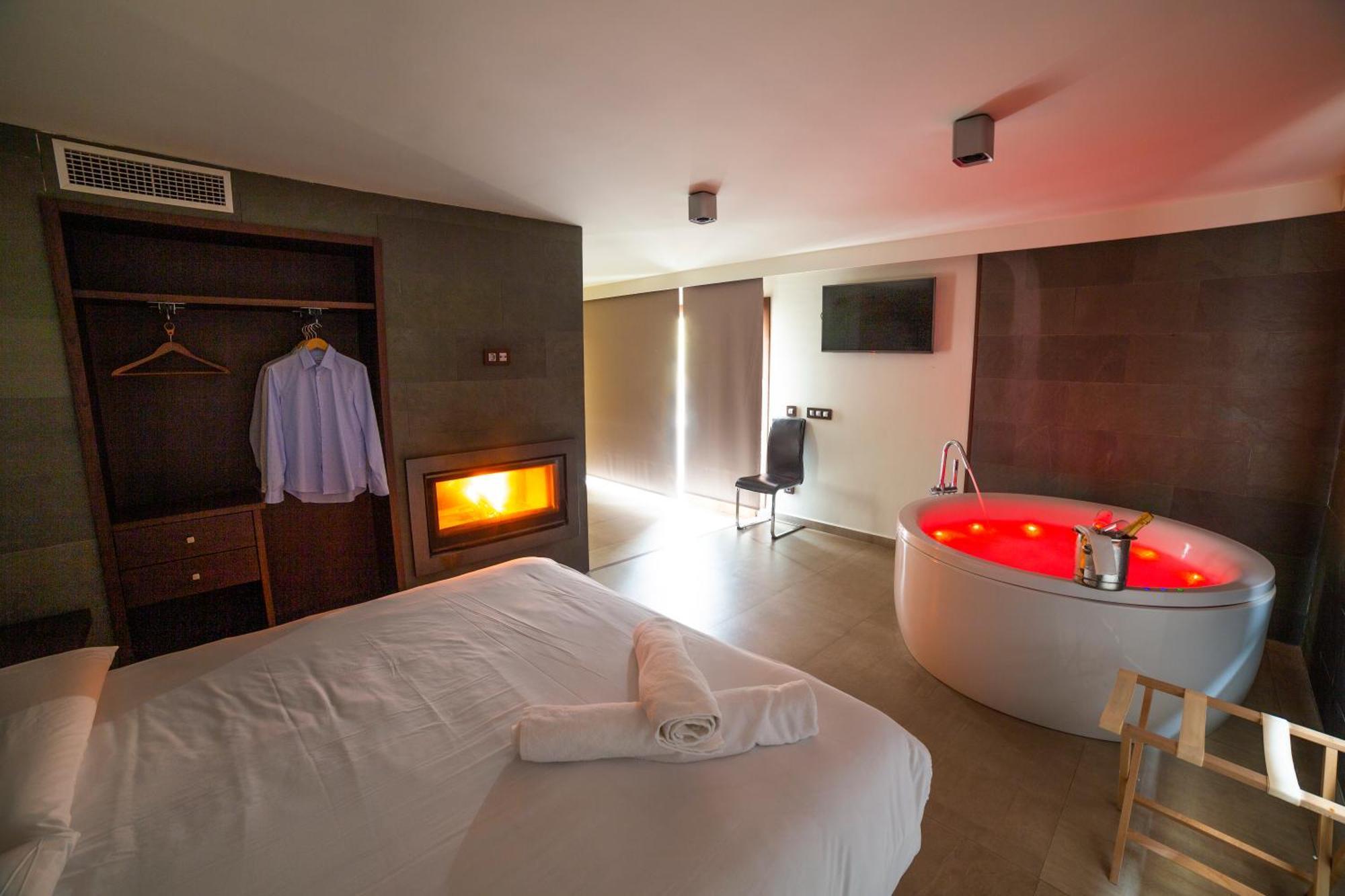 Suites Finca Los Olivos 阿尔卡拉德尔胡卡尔 外观 照片